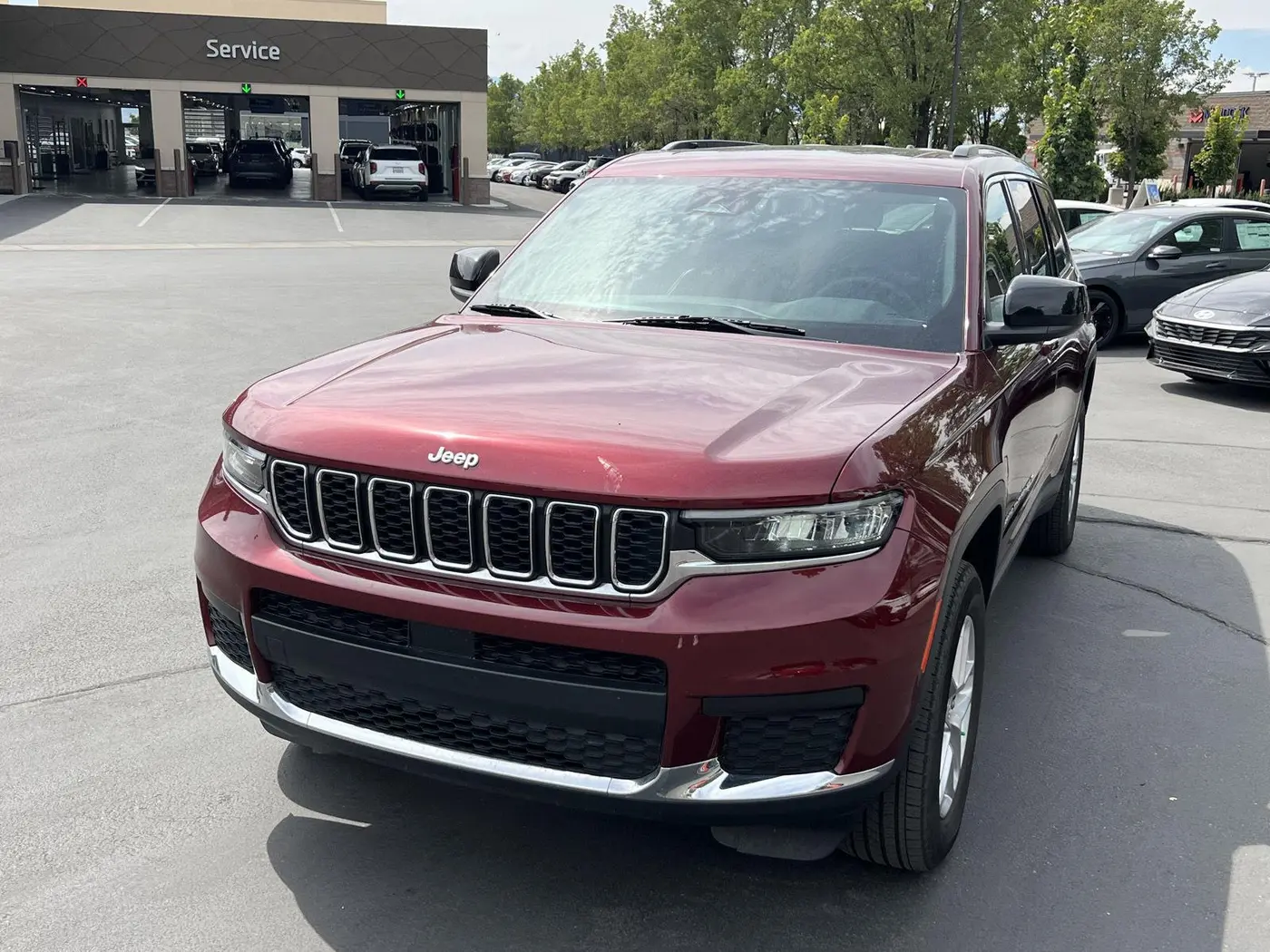 2024 Jeep Cherokee - $28,338