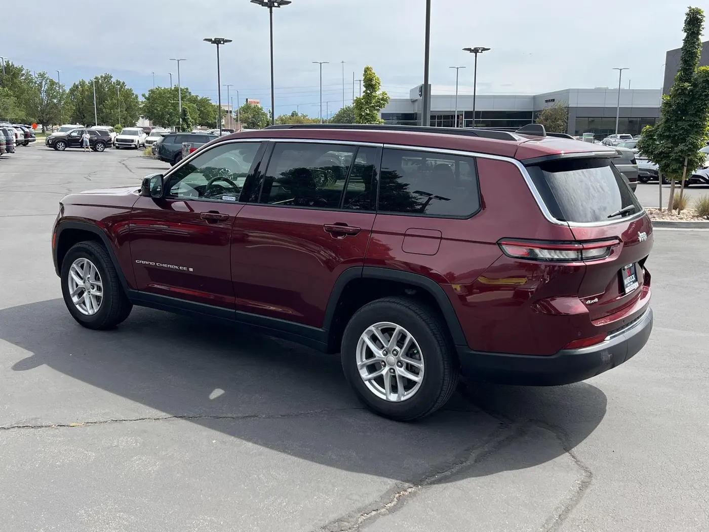 2024 Jeep Cherokee - $28,338