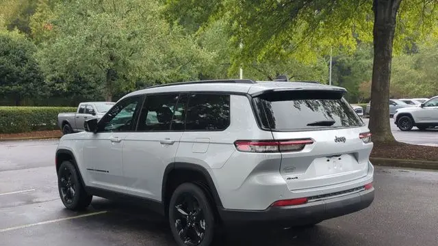 2025 Jeep Grand Cherokee L Altitude