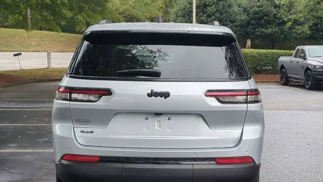 2025 Jeep Grand Cherokee L Altitude