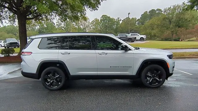 2025 Jeep Grand Cherokee L Altitude