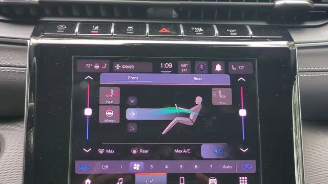 2025 Jeep Grand Cherokee L Altitude