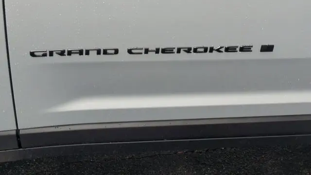 2025 Jeep Grand Cherokee L Altitude