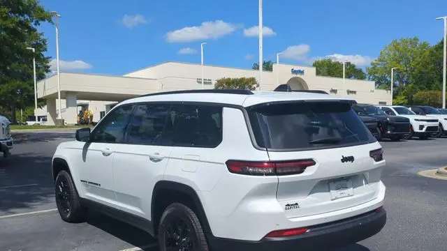 2026 Jeep Grand Cherokee L Altitude
