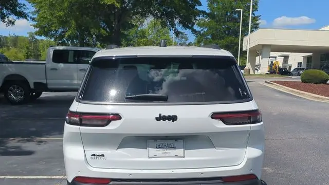 2026 Jeep Grand Cherokee L Altitude