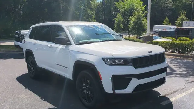 2026 Jeep Grand Cherokee L Altitude