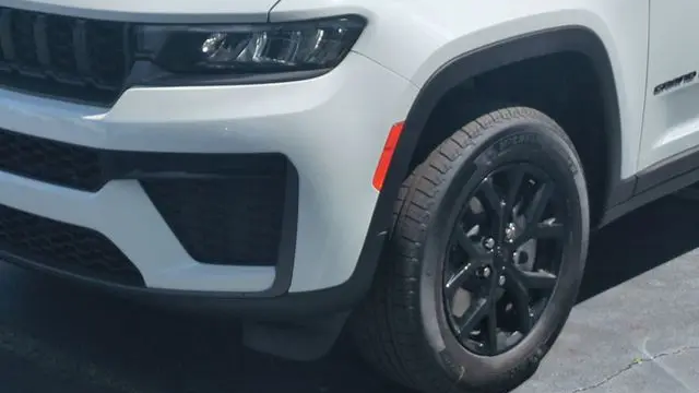 2026 Jeep Grand Cherokee L Altitude
