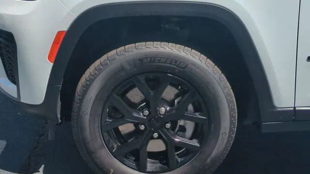 2026 Jeep Grand Cherokee L Altitude