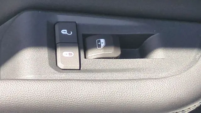 2026 Jeep Grand Cherokee L Altitude