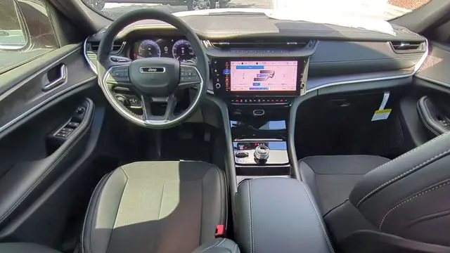2026 Jeep Grand Cherokee L Altitude