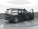 2023 Grand Cherokee L Thumbnail 31