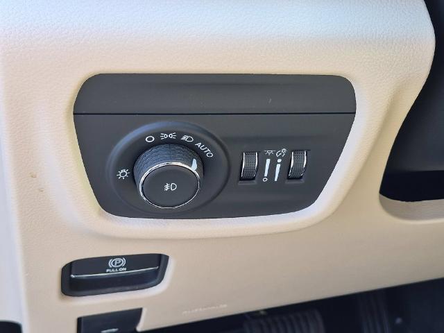 2025 Jeep Cherokee - $40,890