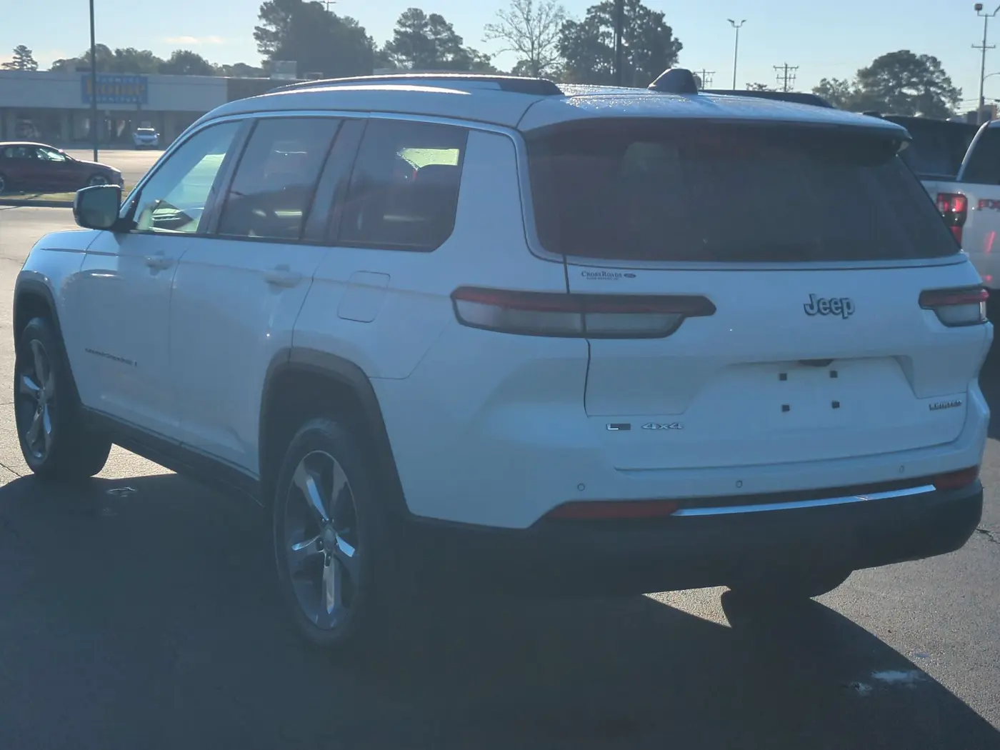 2021 Jeep Cherokee - $25,000