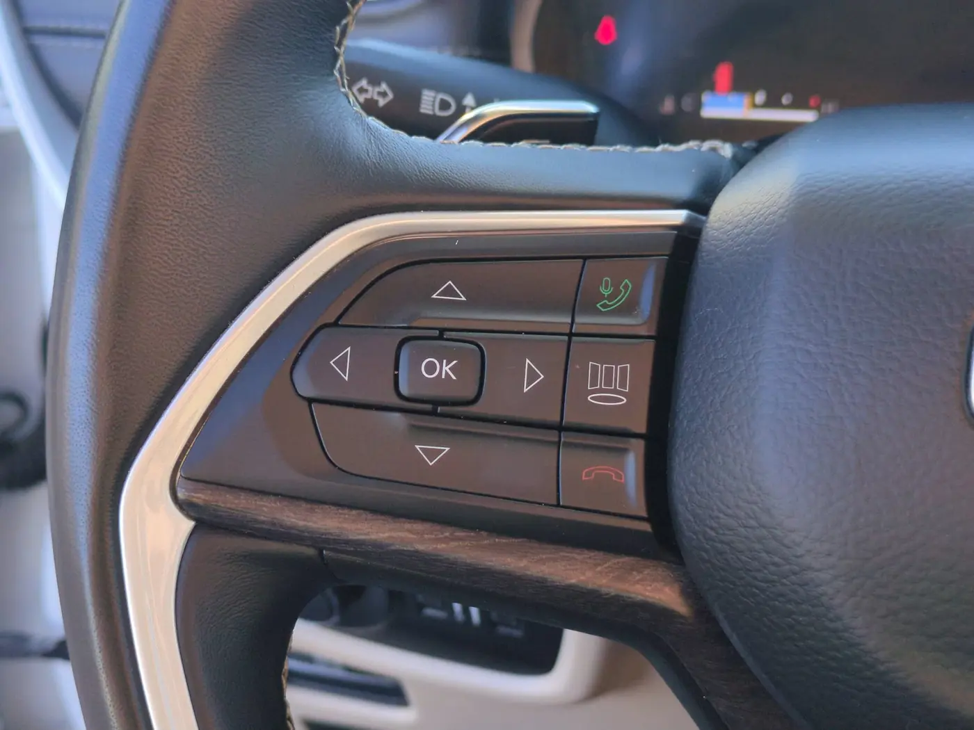 2021 Jeep Cherokee - $25,000