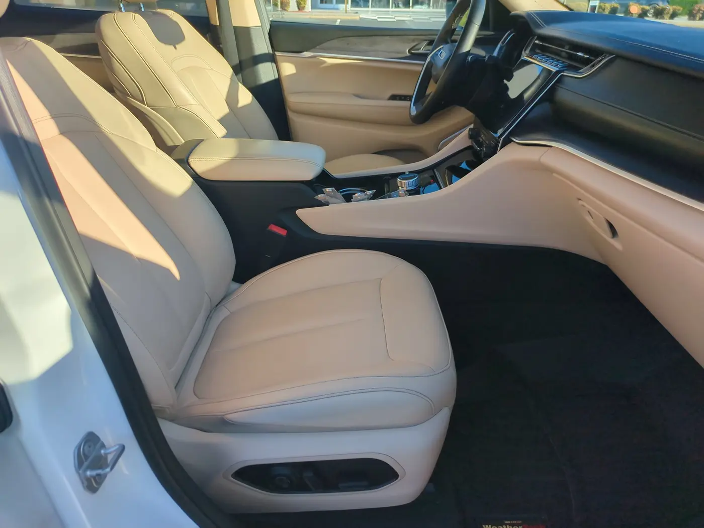 2021 Jeep Cherokee - $25,000