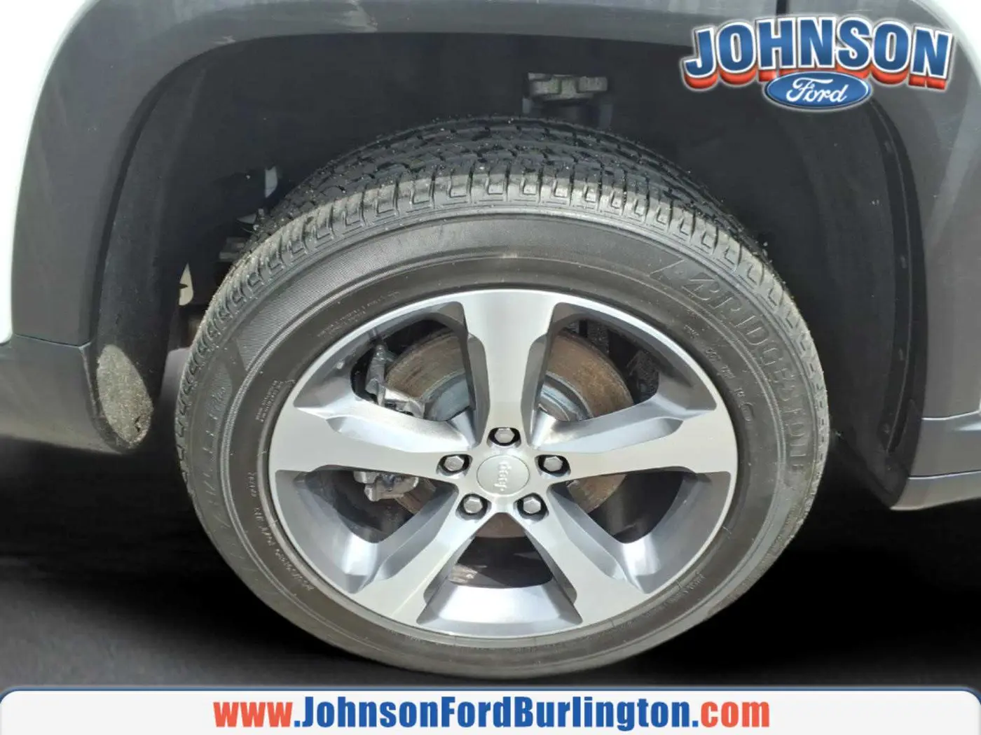 2023 Jeep Cherokee - $30,500