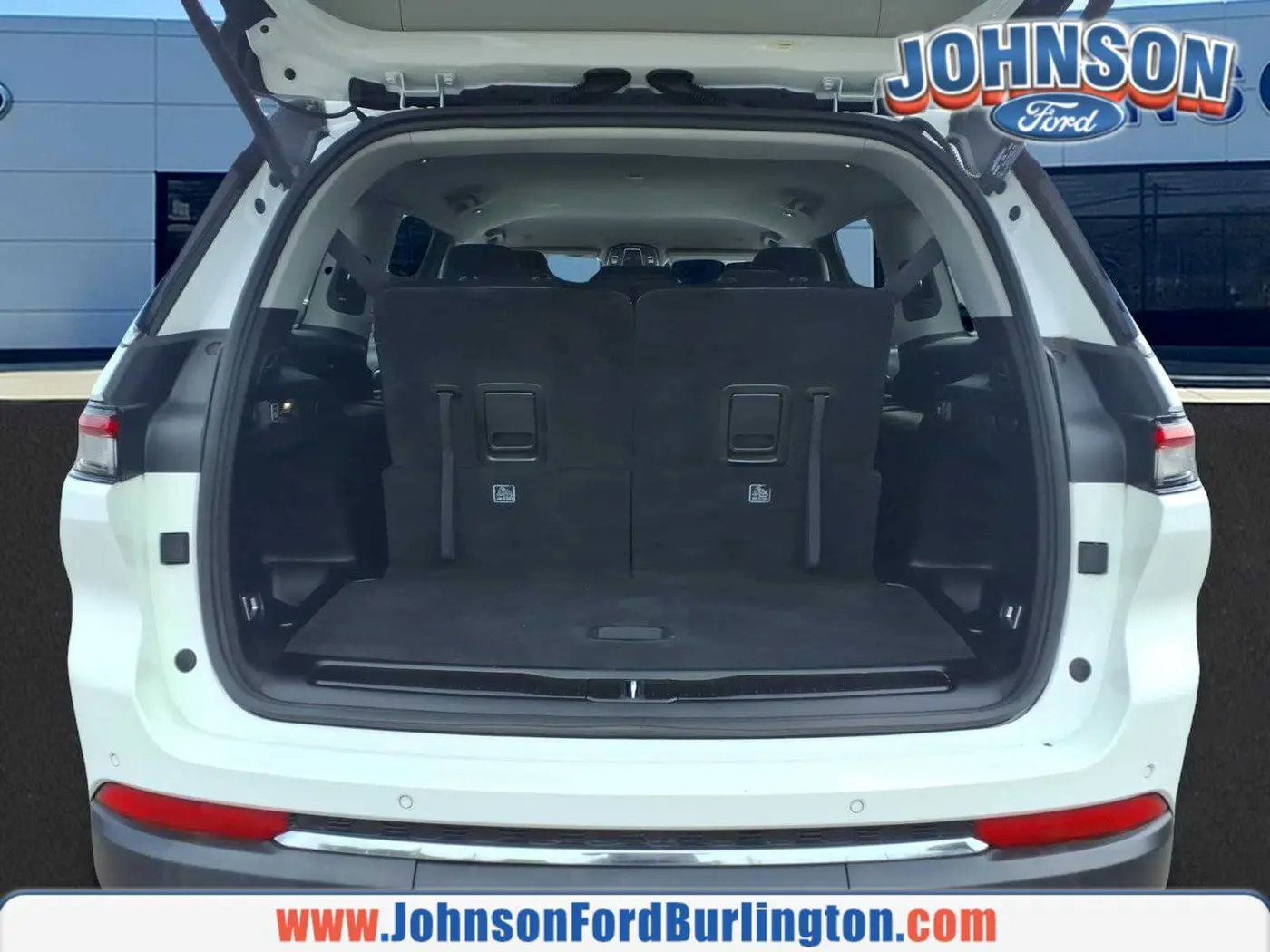 2023 Jeep Cherokee - $30,500