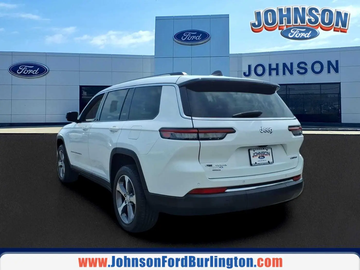 2023 Jeep Cherokee - $30,500