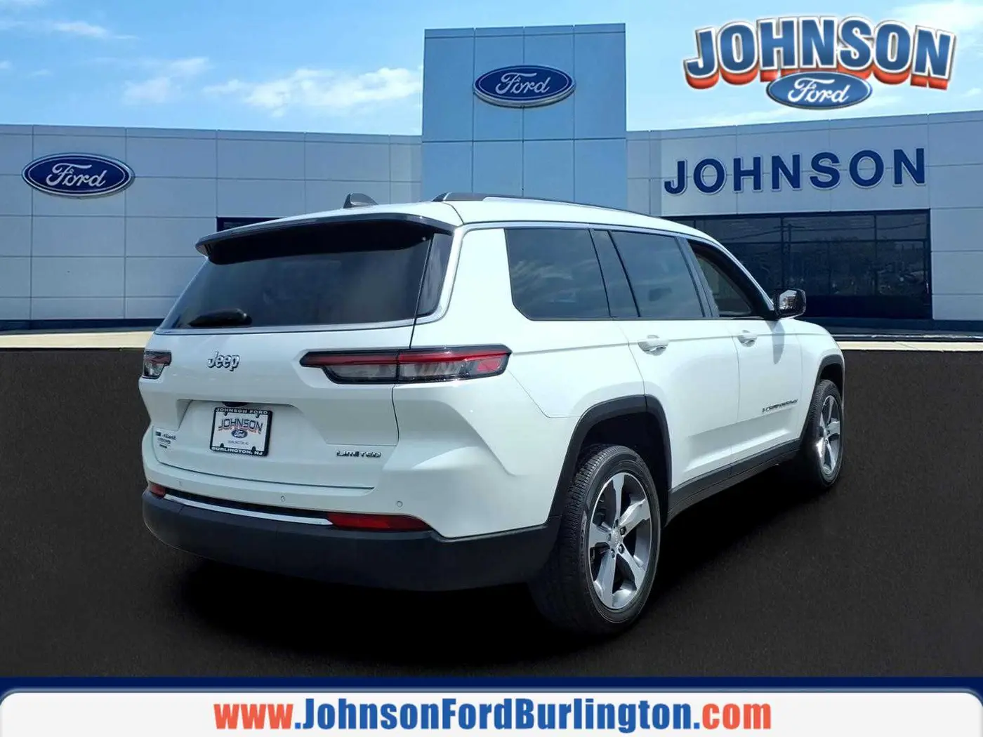 2023 Jeep Cherokee - $30,500