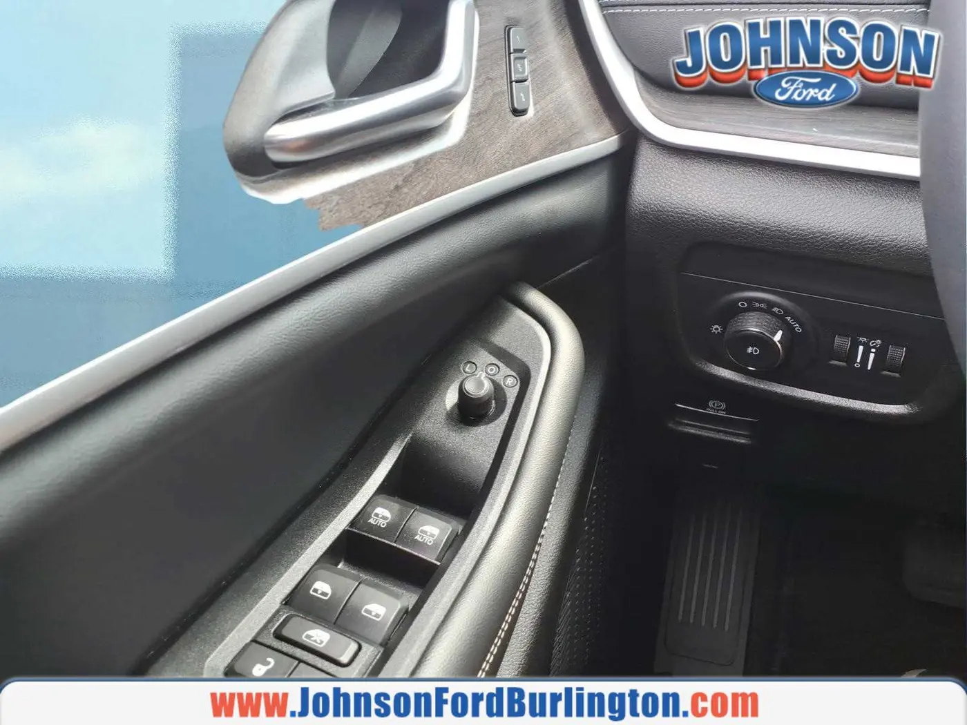 2023 Jeep Cherokee - $30,500