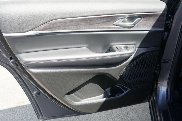 2025 Jeep Cherokee - $41,000