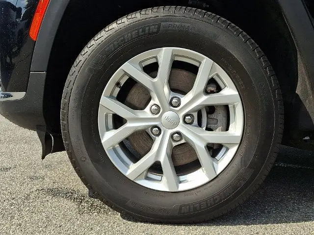 2023 Jeep Cherokee - $35,988