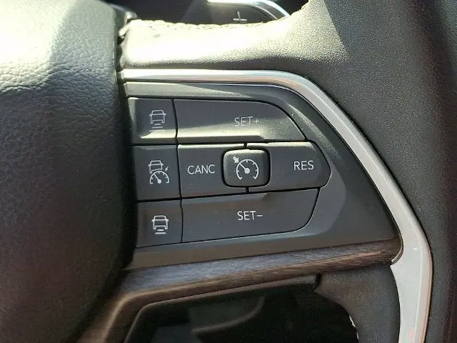 2023 Jeep Cherokee - $35,988