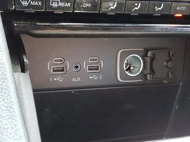 2023 Jeep Cherokee - $35,988