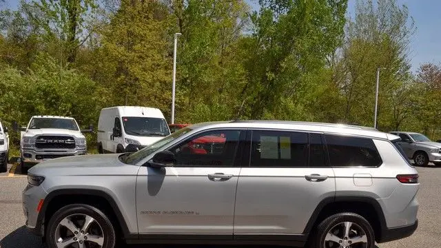 2023 Jeep Grand Cherokee L Limited
