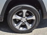 2023 Grand Cherokee L Thumbnail 11