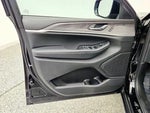 2023 Grand Cherokee L Thumbnail 11