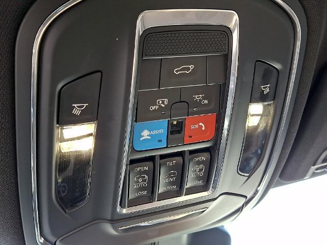 2024 Jeep Cherokee - $30,998