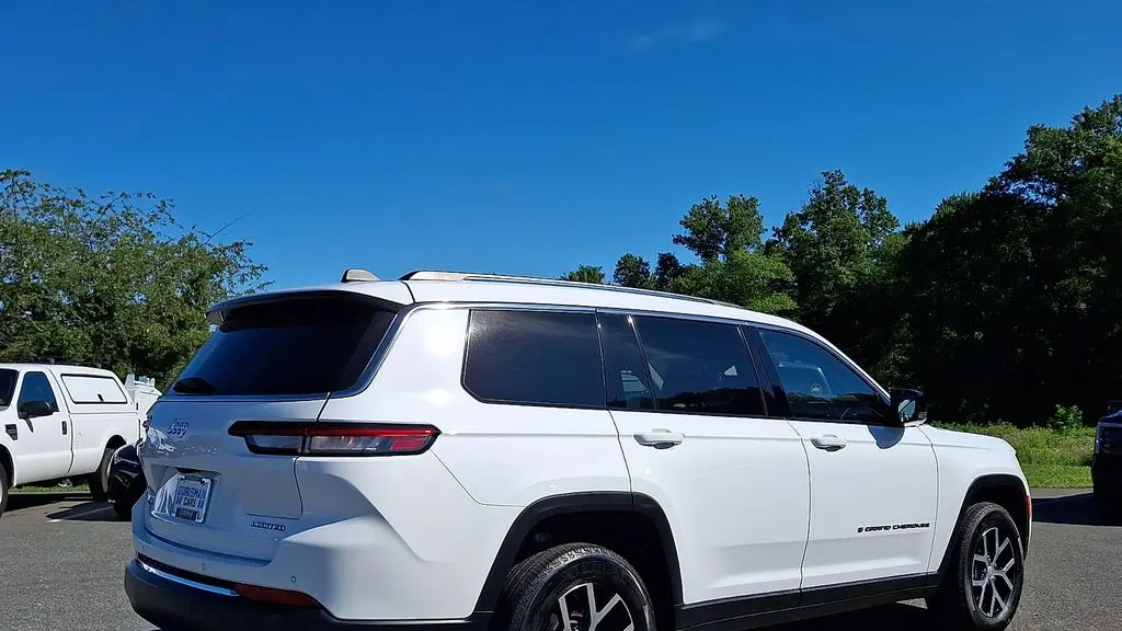 2023 Jeep Grand Cherokee L Limited