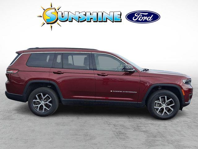 2024 Jeep Cherokee - $32,000