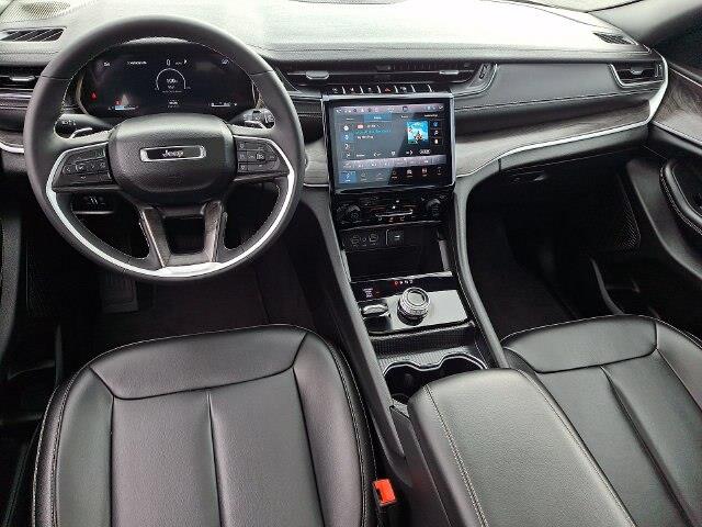 2024 Jeep Cherokee - $32,000