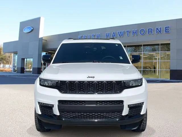 2025 Jeep Grand Cherokee L Limited — photo 1 of 12