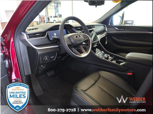2025 Jeep Cherokee - $39,990