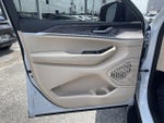 2025 Grand Cherokee L Thumbnail 12
