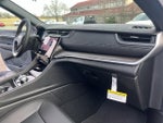 2025 Grand Cherokee L Thumbnail 12