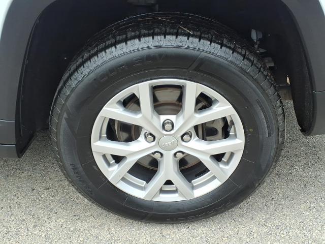 2021 Jeep Cherokee - $23,900