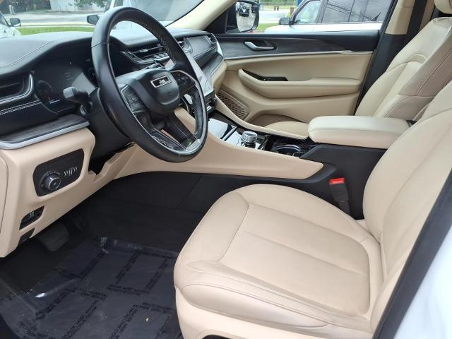 2021 Jeep Cherokee - $23,900