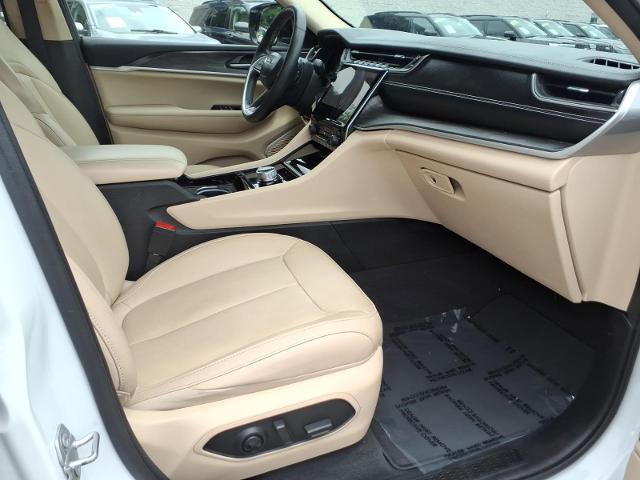 2021 Jeep Cherokee - $23,900