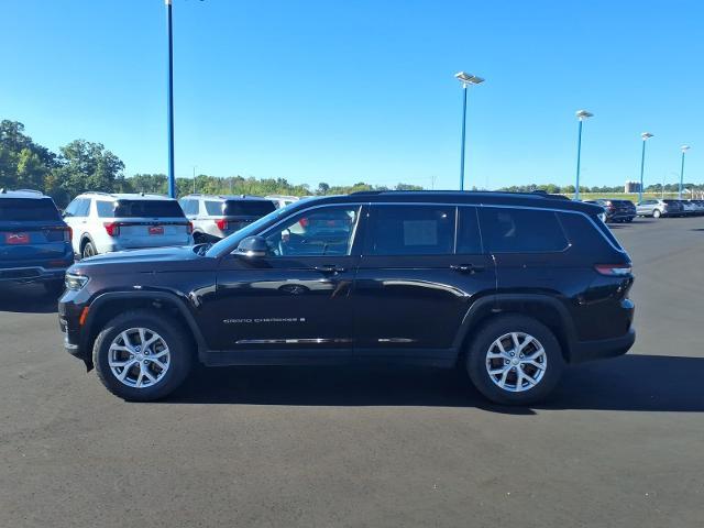 2022 Jeep Grand Cherokee L Limited — photo 1 of 12