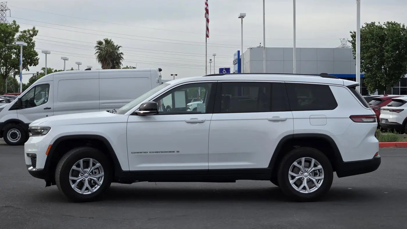2023 Jeep Grand Cherokee L Limited
