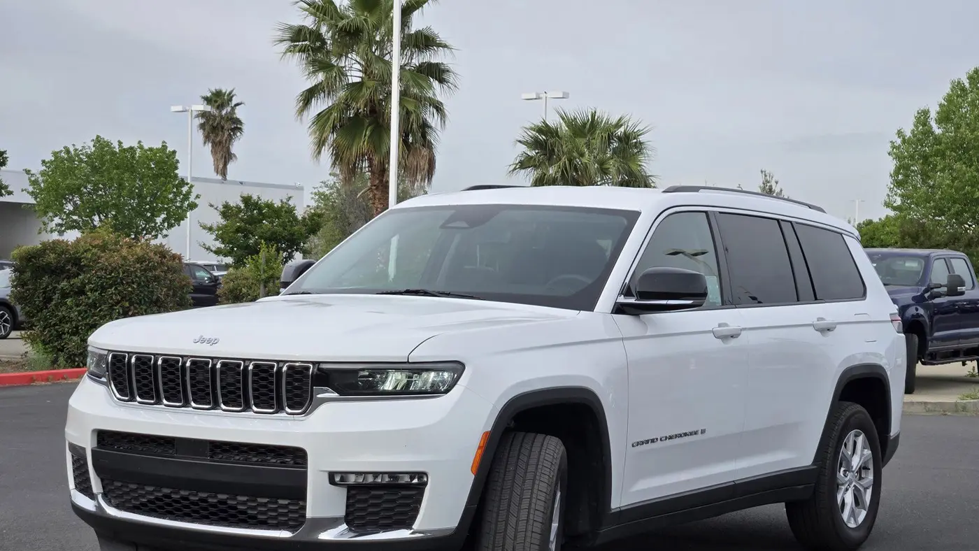 2023 Jeep Grand Cherokee L Limited
