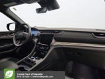 2025 Grand Cherokee L Thumbnail 32