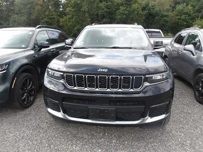 Photo of a 2022 Jeep Grand Cherokee L 4X4 Limited 4DR SUV for sale