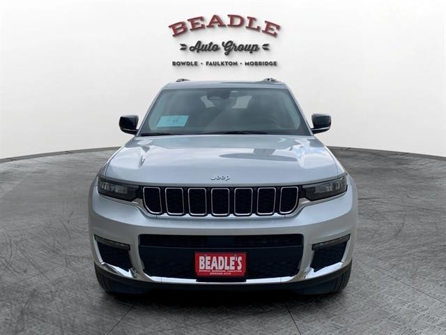 2023 Jeep Cherokee - $31,900