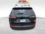 2025 Grand Cherokee L Thumbnail 4