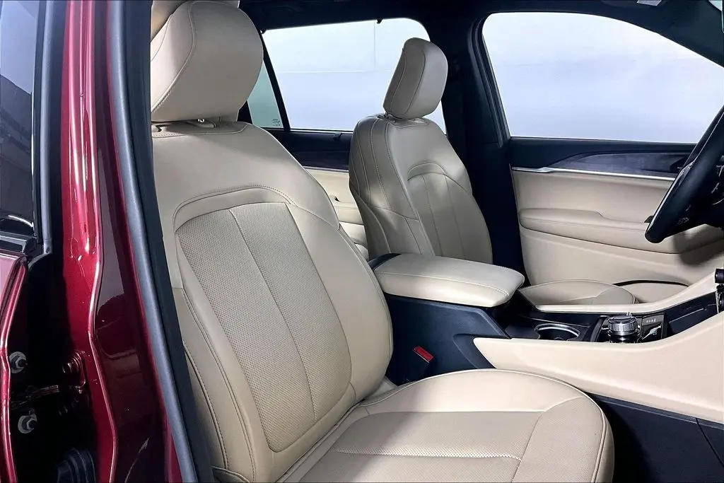 2025 Jeep Cherokee - $39,941